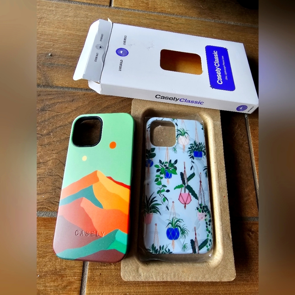 IPHONE 12 CASELY SET OF 2 CASES MOUNTAIN RANGE AND PLANT PHONE CASE NEW IN BOX